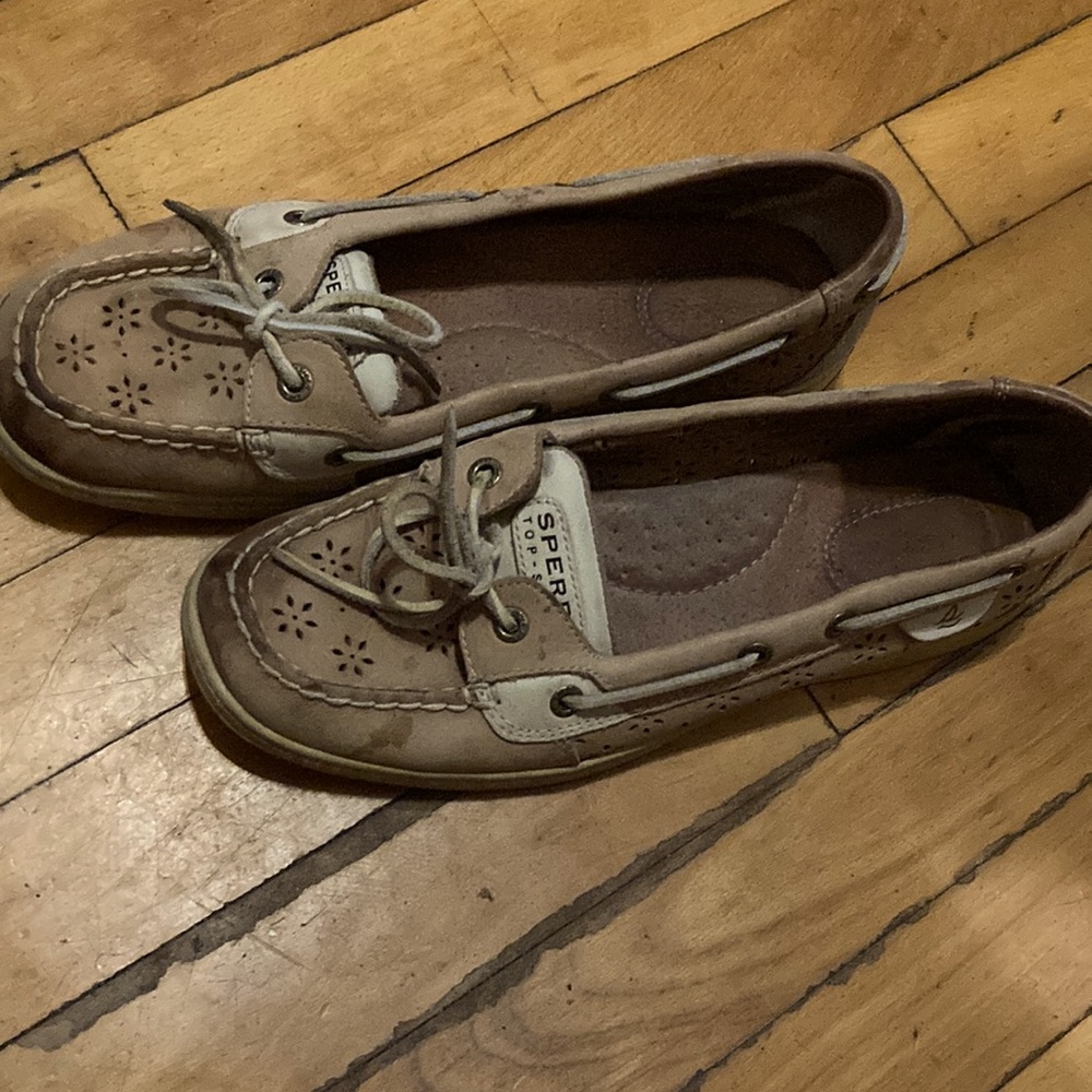 Sperrys sz 10